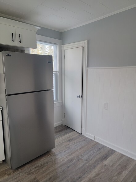Pantry - 12 Ridge Ave