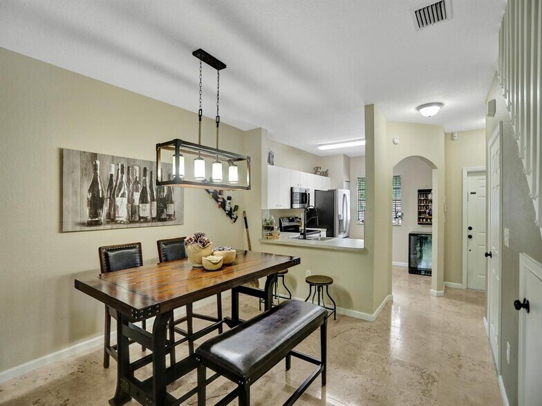 Building Photo - 7917 Tuscany Ct