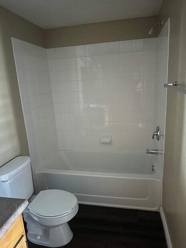 Building Photo - 7255 W Sunset Rd