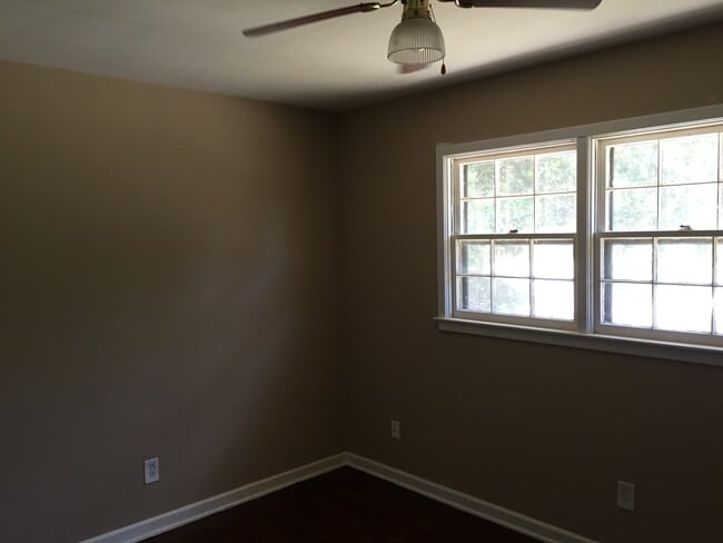 Building Photo - **UPCOMING**Near Ft. Benning. Columbus, GA  Bedroom 4 / 1 Full Bathroom & 2 Half Bathroom Home fo...