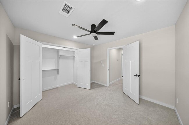 Building Photo - 603 Cosmos St
