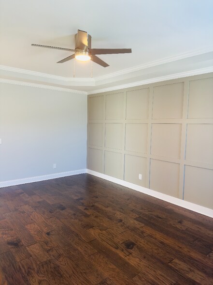 Building Photo - 155 Meadow Lake Dr