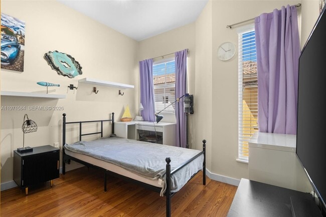 Building Photo - 18413 NE 27th Ct