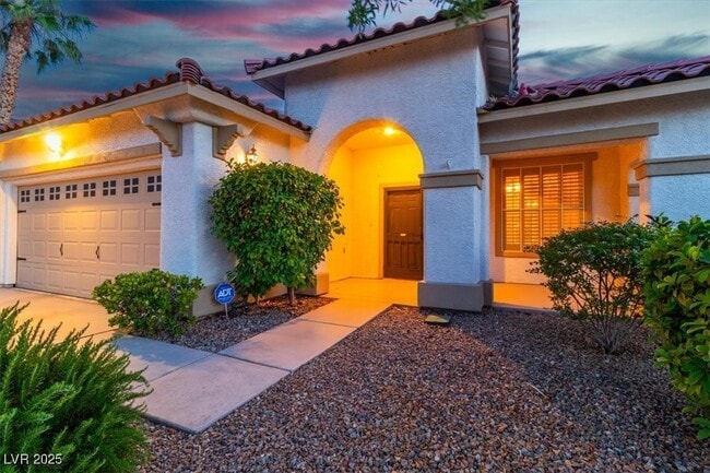 Building Photo - 3027 Panorama Ridge Dr
