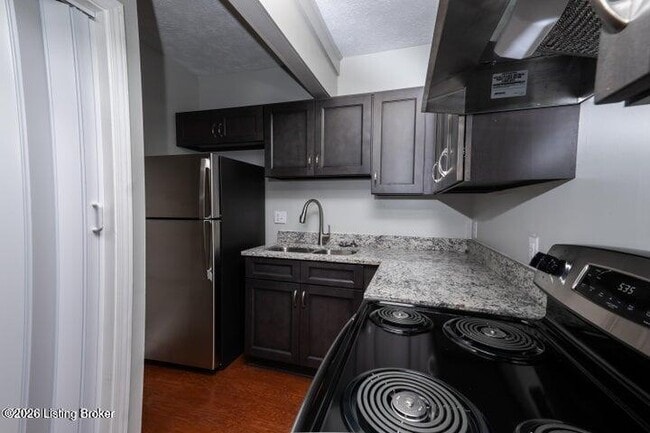 Building Photo - 2741 Isaac Pl