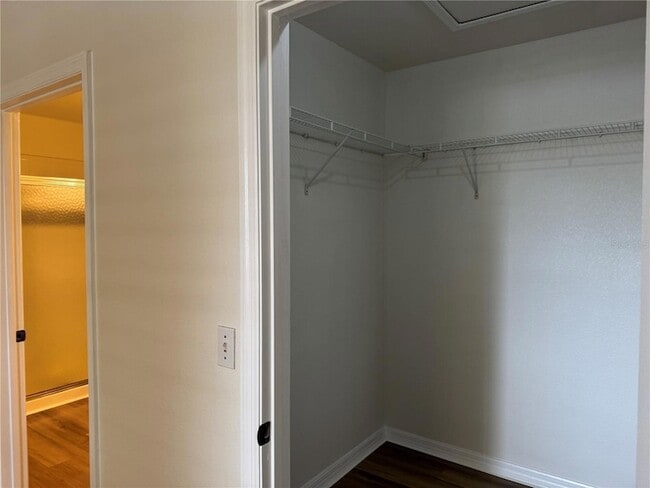 Building Photo - 1130 Villagio Cir