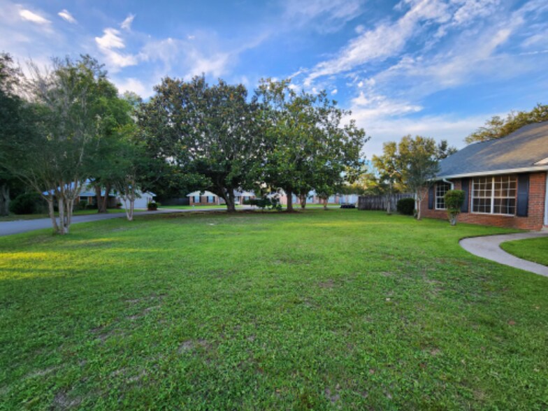 Building Photo - 2836 Winners Cir Dr