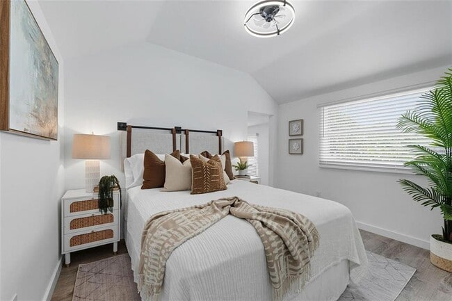 Building Photo - 6470 64th Ave N