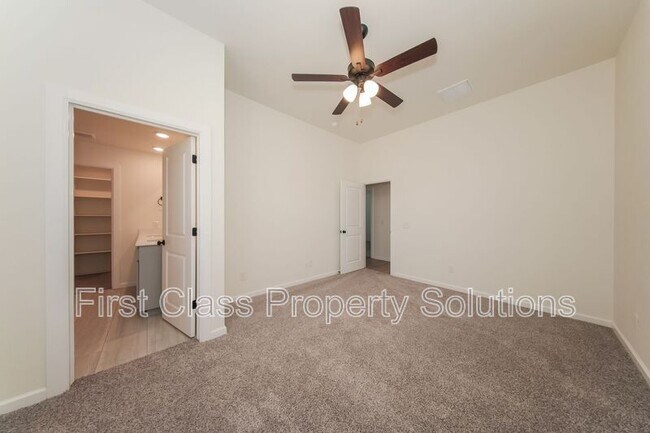 Building Photo - 19916 Stovall Dr