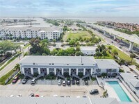 Building Photo - 4907 W McElroy Ave