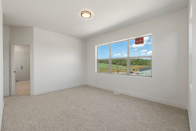 Building Photo - 115 Elevation Dr