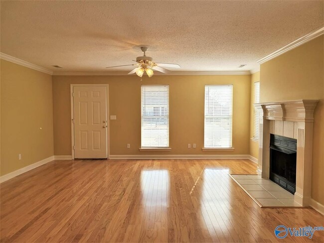 Building Photo - 5308 Frankford Dr SE