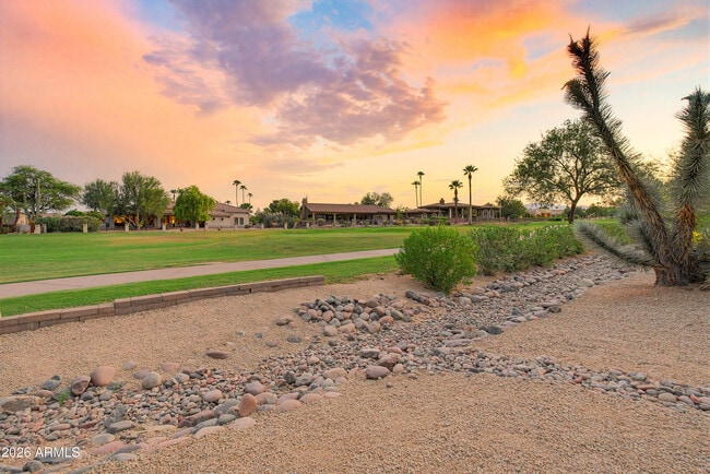 Building Photo - 18727 E Avenida Del Ray
