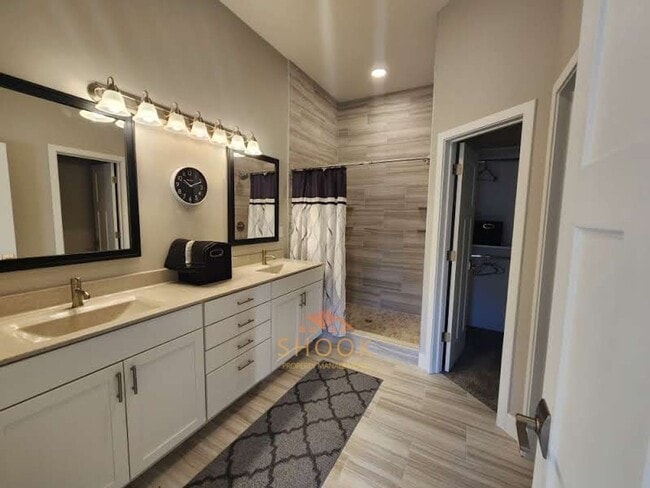 Building Photo - Brownstone Condominiums