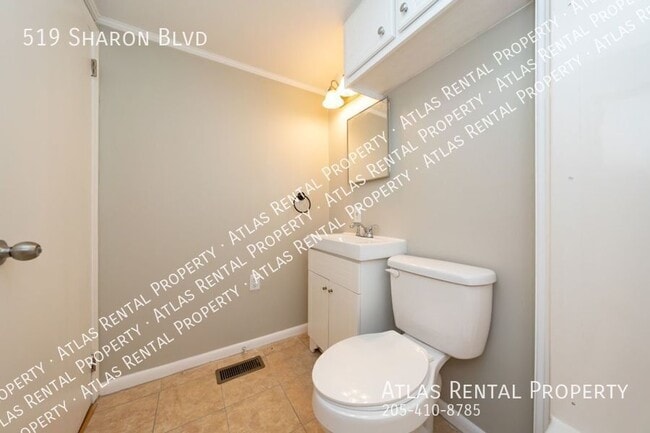 Building Photo - 519 Sharon Blvd