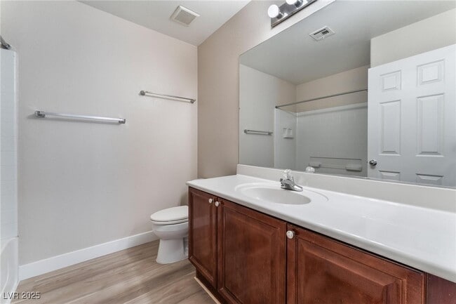 Building Photo - 9169 Column Ct