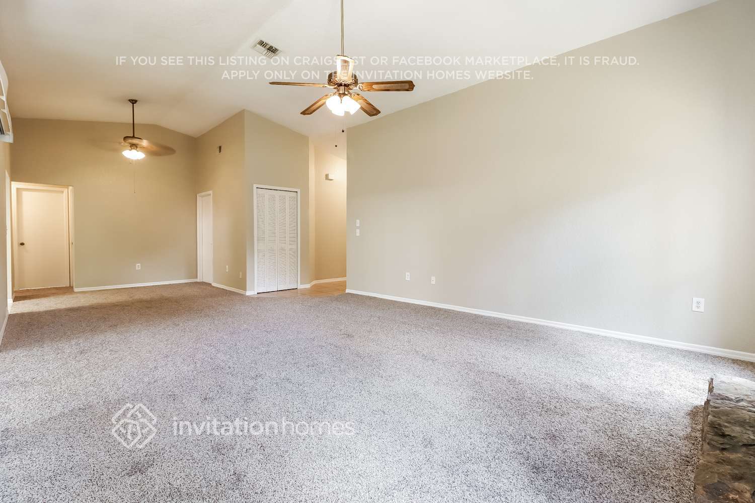 Building Photo - 13003 Madison Ave