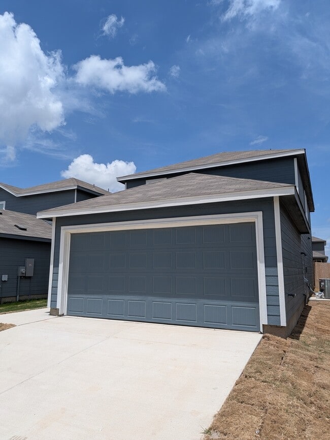 Building Photo - 8535 Willow Bend