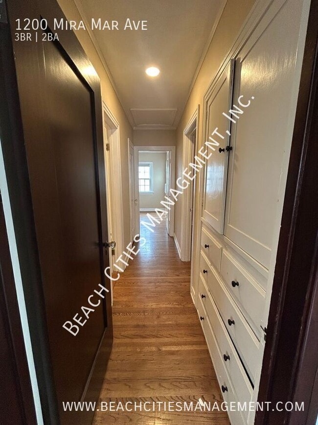 Building Photo - 1200 Mira Mar Ave