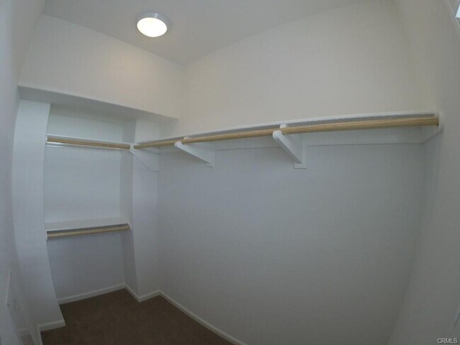 Building Photo - 2bd/2.5ba two car garage end unit condo in Orchard Hill Irvine for rent