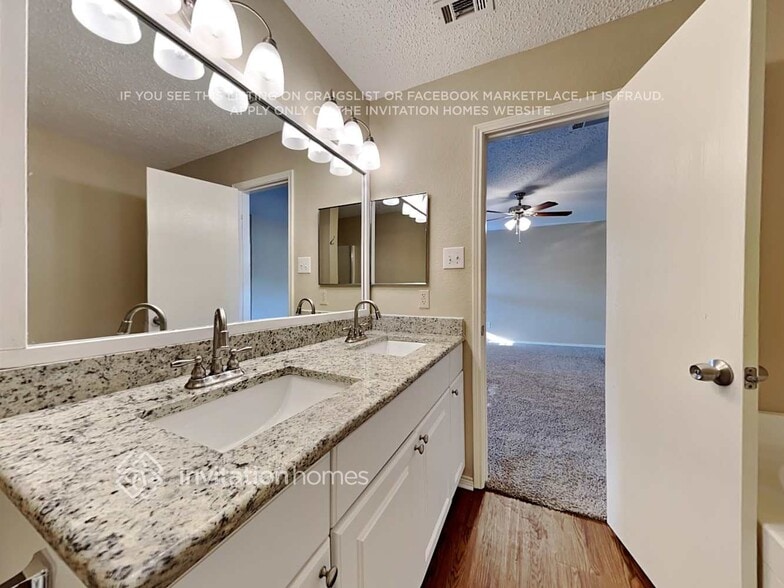 Building Photo - 5213 Newcastle Ln