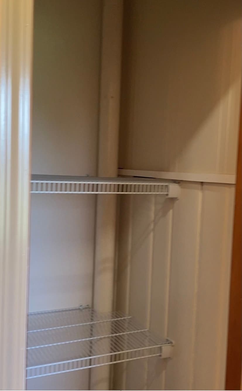 Building Photo - 105 Wapak St