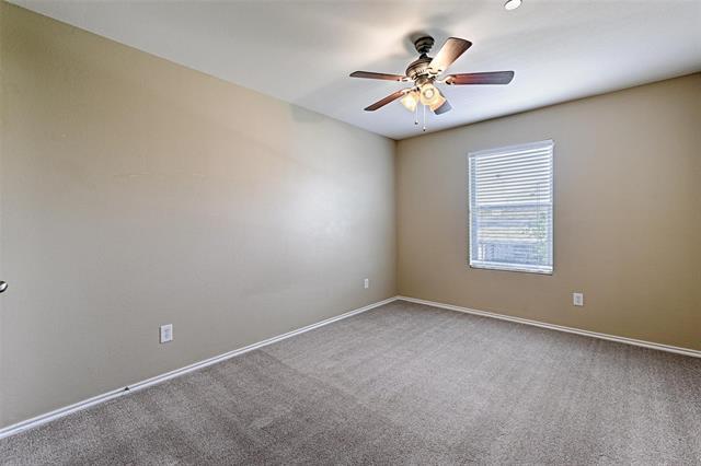 Building Photo - 9876 Fleetwood Dr