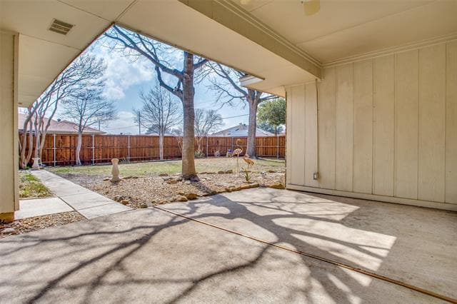 Building Photo - 2628 Deep Valley Trail