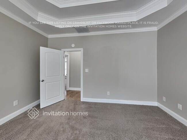 Building Photo - 1135 Rowanshyre Cir