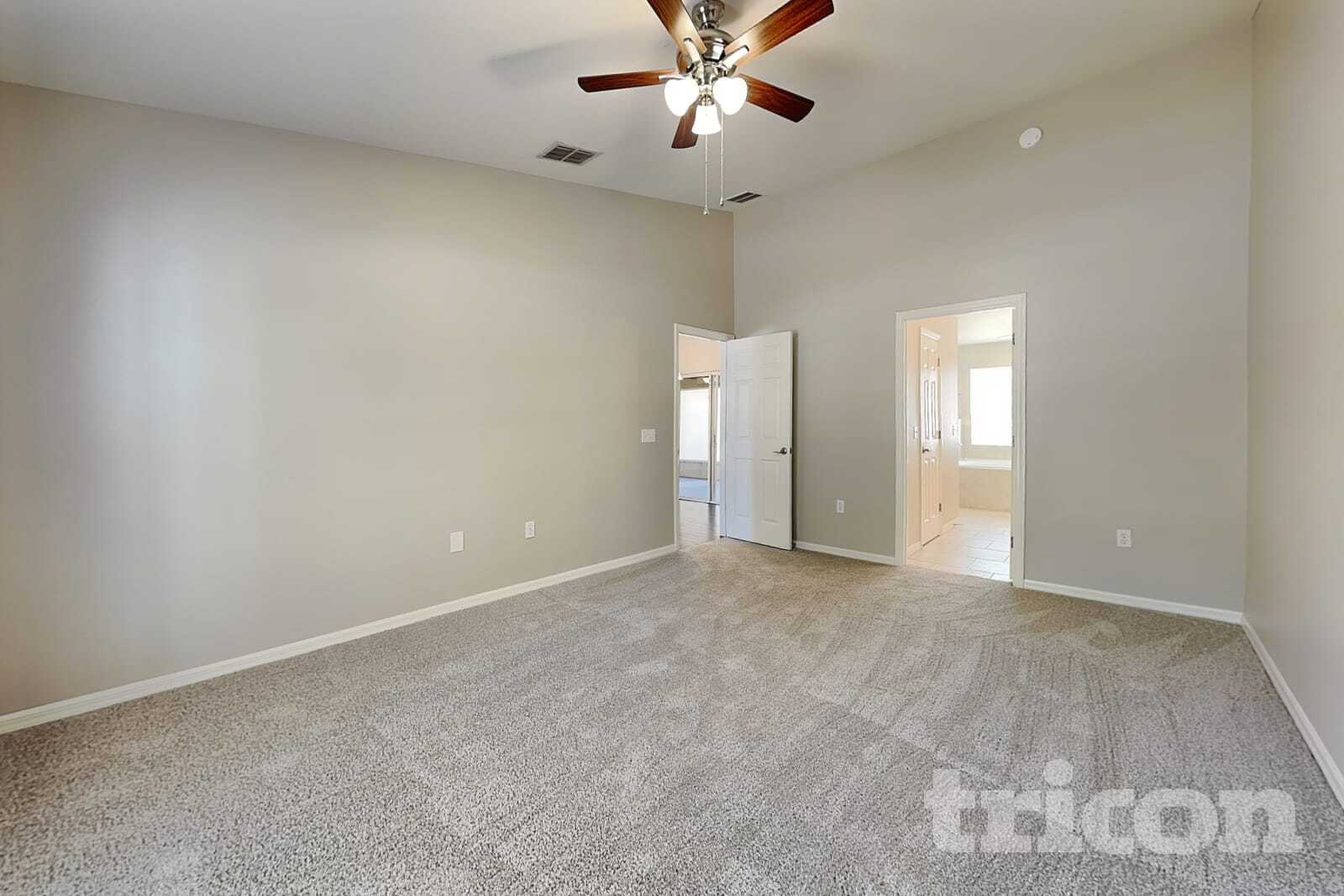 Building Photo - 10752 Carloway Hills Dr