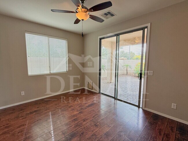 Building Photo - 1737 W Seagull Ct