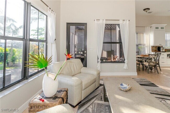 Building Photo - 5104 Salerno St