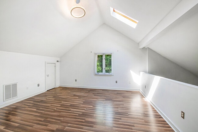 Building Photo - 3606 Top of the Pines Ct