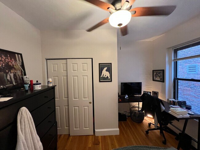 Building Photo - $4650 South End Penthouse Unit with Roof D...