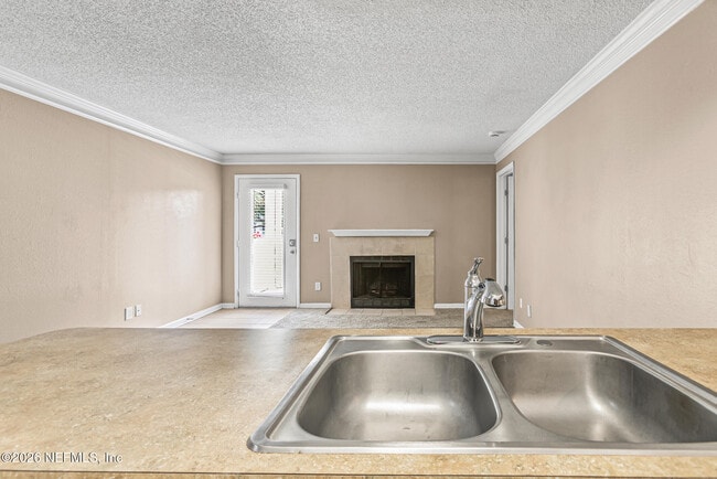 Building Photo - 100 Fairway Park Blvd