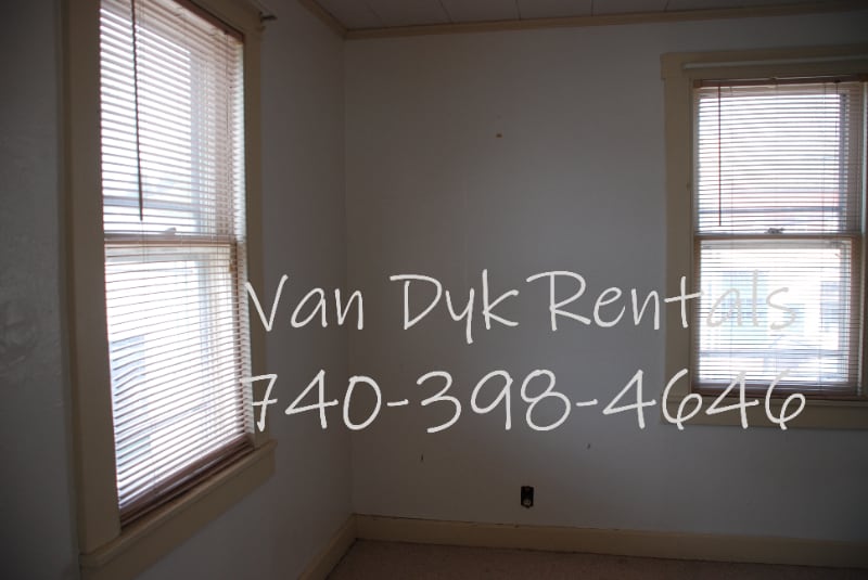 Building Photo - 207.5 Scammel St