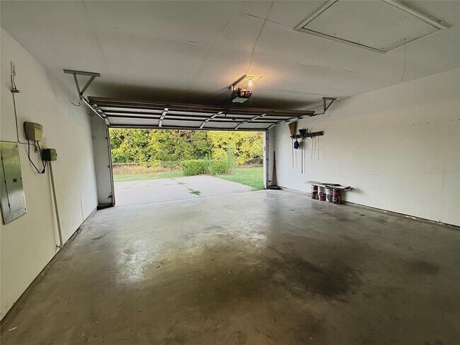 Building Photo - 103 Worchester Ln
