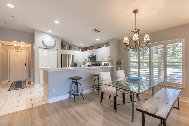 Building Photo - 1035 Tarpon Cove Dr