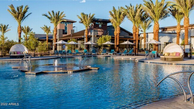 Building Photo - 9918 E Texas Ave