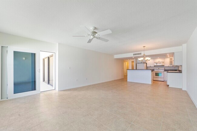 Building Photo - 8090 A1A S