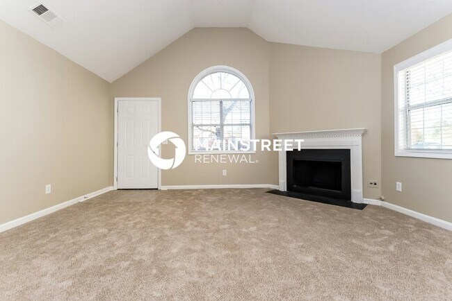 Building Photo - 3 Bedroom Pet-Friendly Home in Decatur, GA with Main Street Renewal