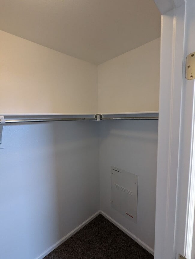 Building Photo - Gorgeous 2 Story 3 Bedroom 2.5 Baths in Dacono For Rent