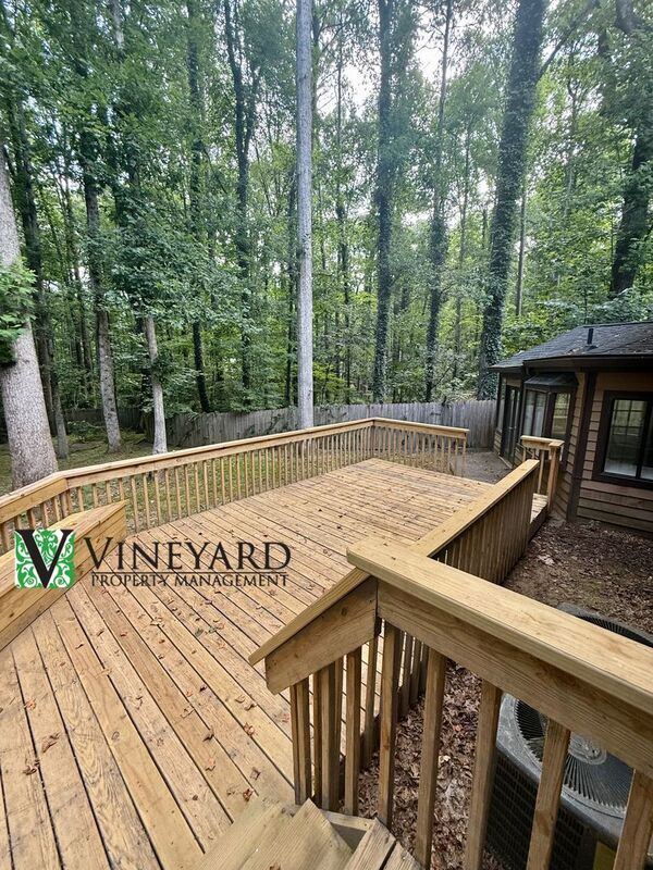 Building Photo - 1510 Oak Creek Dr