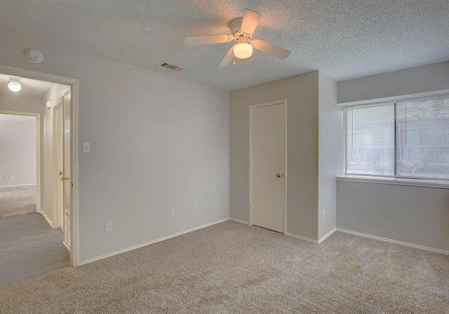 Building Photo - 406 Valley Spring Dr