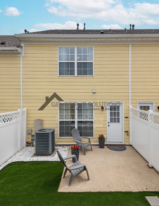 Building Photo - 7111 Lenox Village Dr