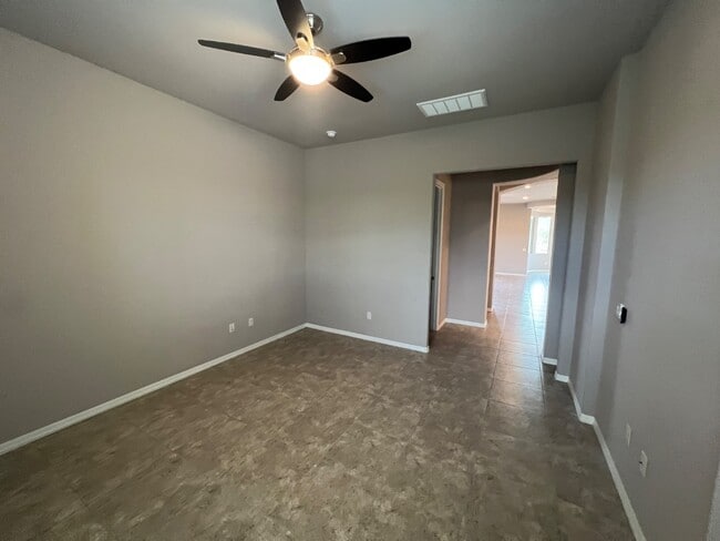 Building Photo - 14466 E Flamingo Cres Pl