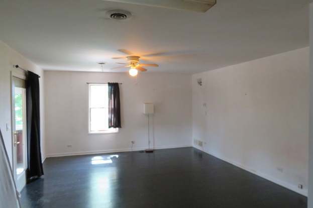 Building Photo - 544 N Hainesville Rd