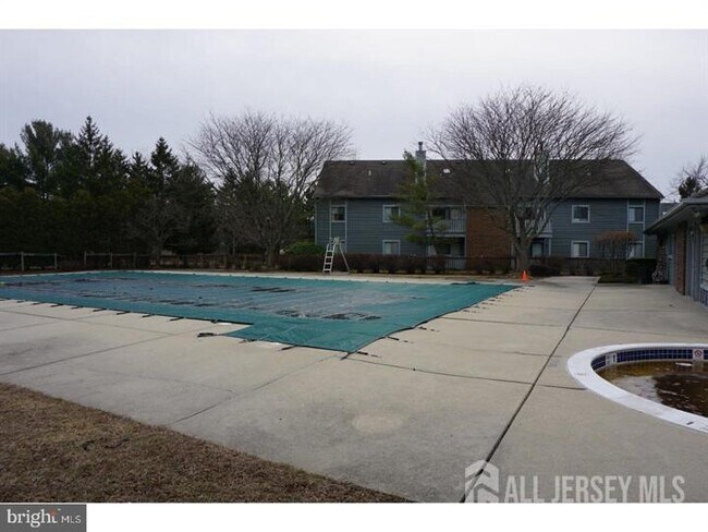 Building Photo - 8612 Tamarron Dr