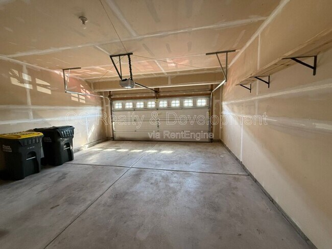 Building Photo - 1026 Turin Dr