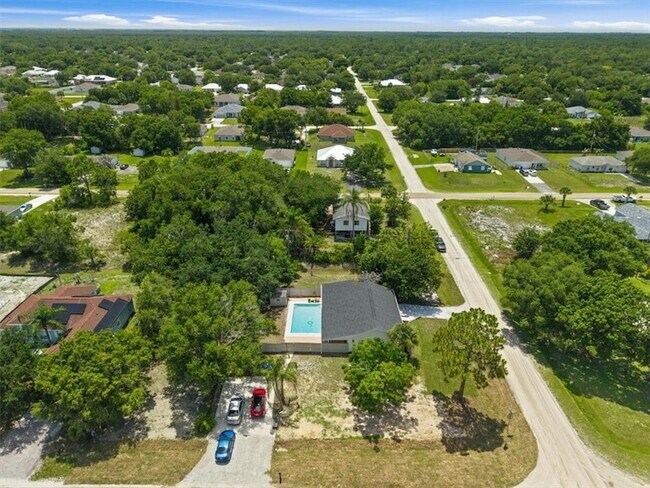 Building Photo - 8795 101st Ct